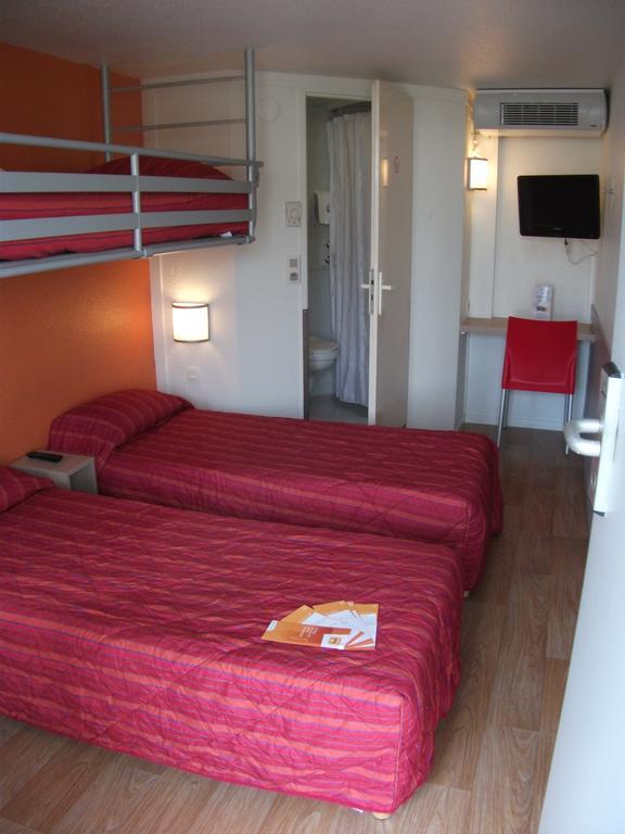 Premiere Classe Biarritz Exterior foto